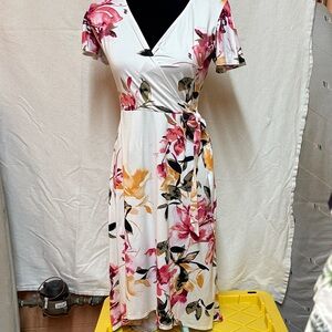 Floral V-Neck Midi Dress